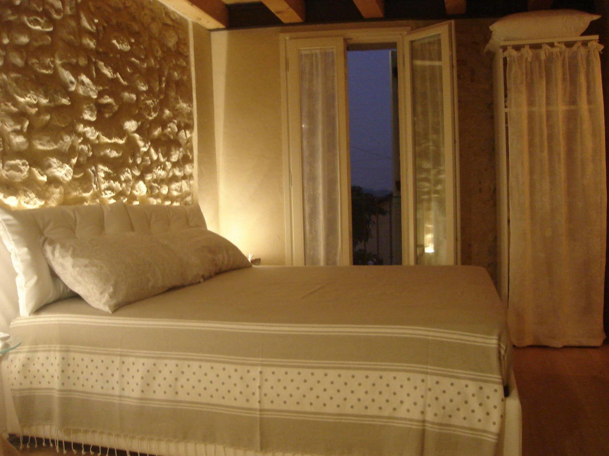 Hotel Casa Daisy à Paderno del Grappa Extérieur photo
